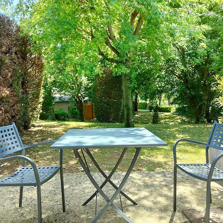 Chateau De Collonges Saint-Donat-sur-l'Herbasse Екстер'єр фото